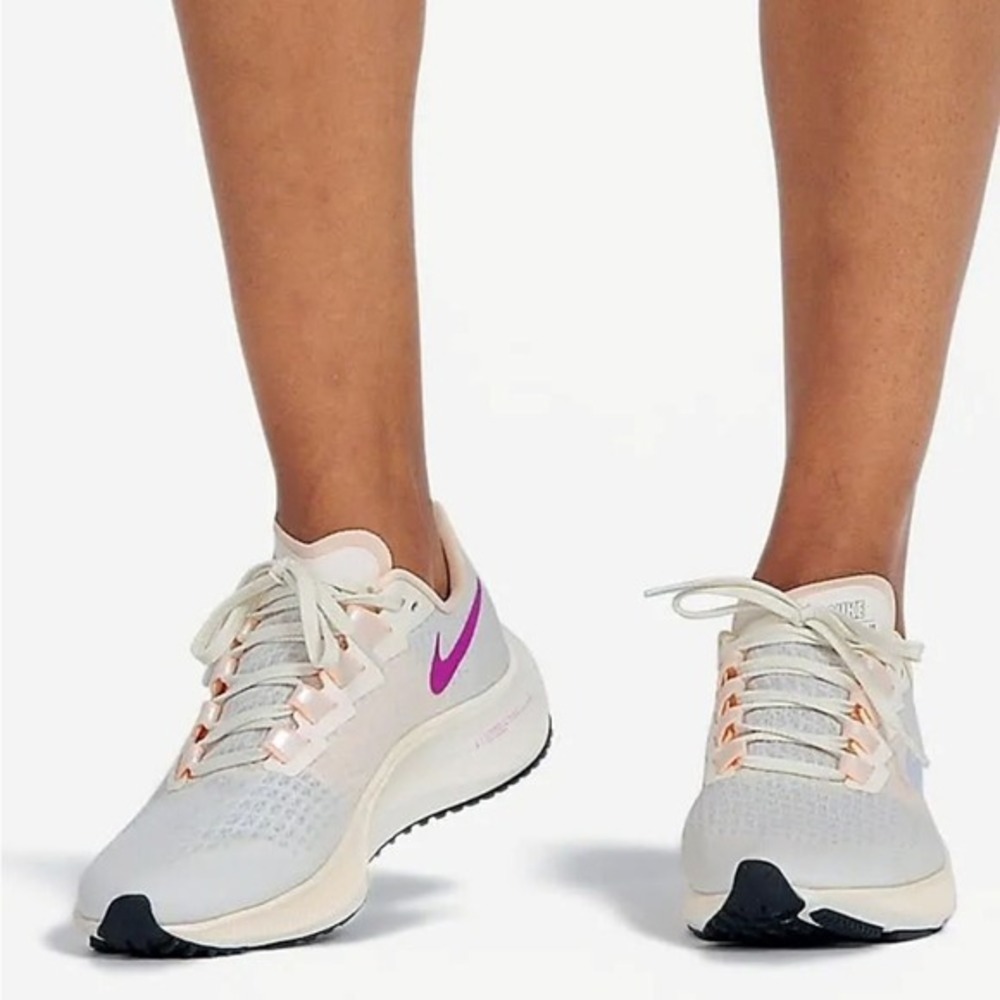 Nike Running Air Zoom Pegasus 37 trainers Pale‎ Ivory/Barely Volt/Sail/Ghost 10